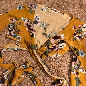 Bell Sleeve Floral Tie Crop Top